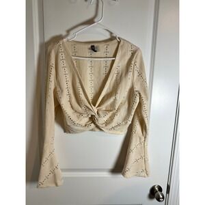 H&M‎ Beige Eyelet Crop Top Blouse Long Sleeve Knot Front Women's Medium